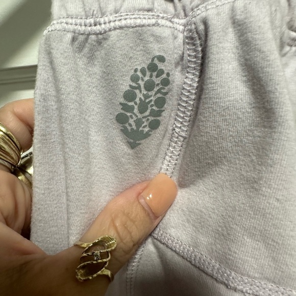 Free People Movement Hot Shot Pants Soft Lilac Size XS - Picture 3 of 5